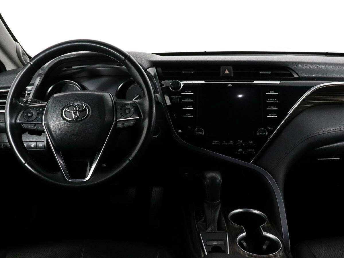 Toyota Camry, 2018 Фото №9