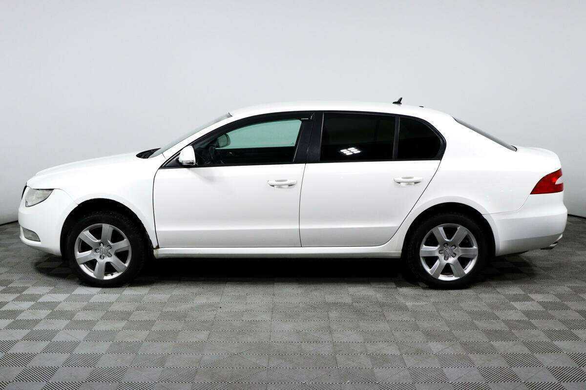 Skoda Superb DSG, 2011 Фото №8