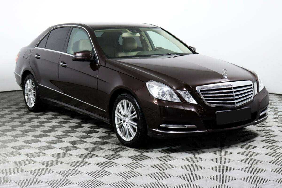 Mercedes-Benz E-Класс 350, 2011 - 169 056 км. | Фото №3