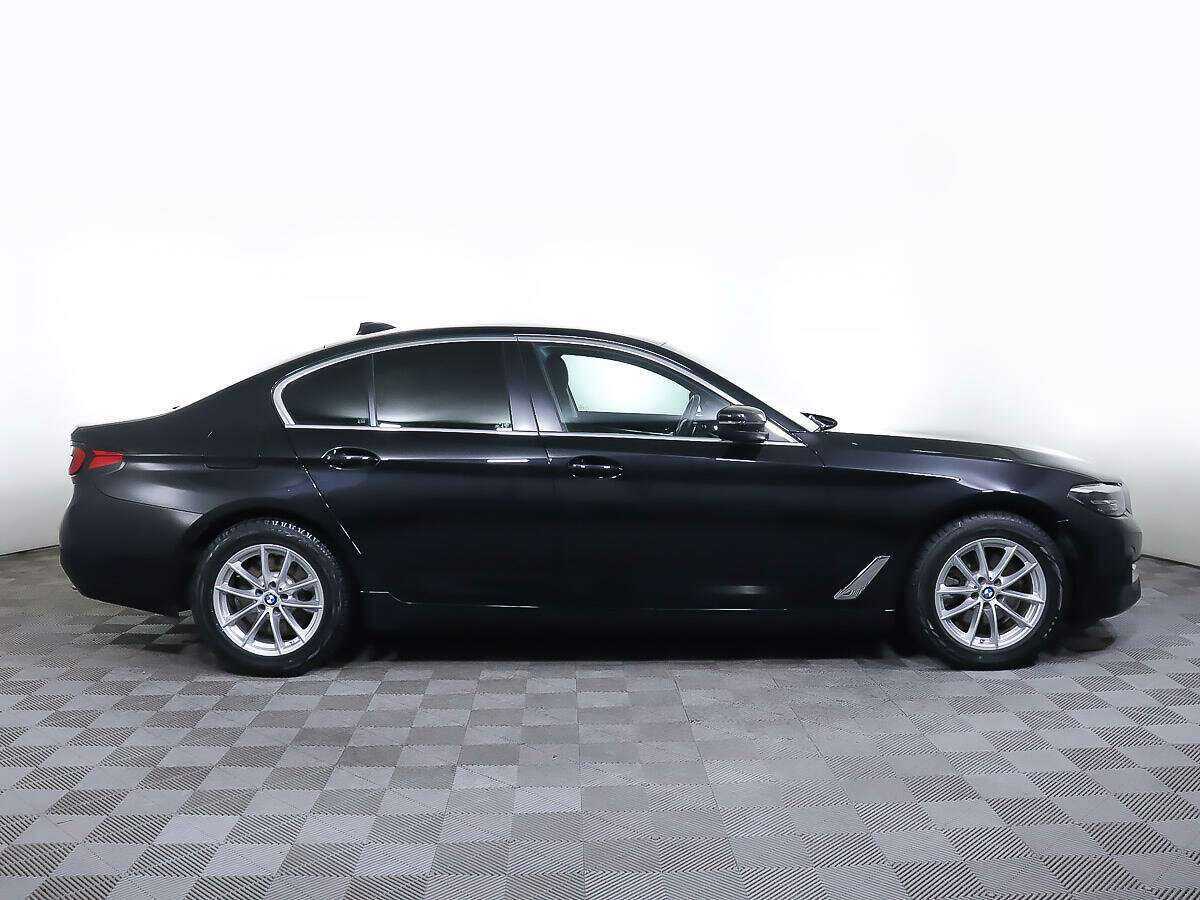 BMW 5 серии 520d xDrive, 2021 Фото №3