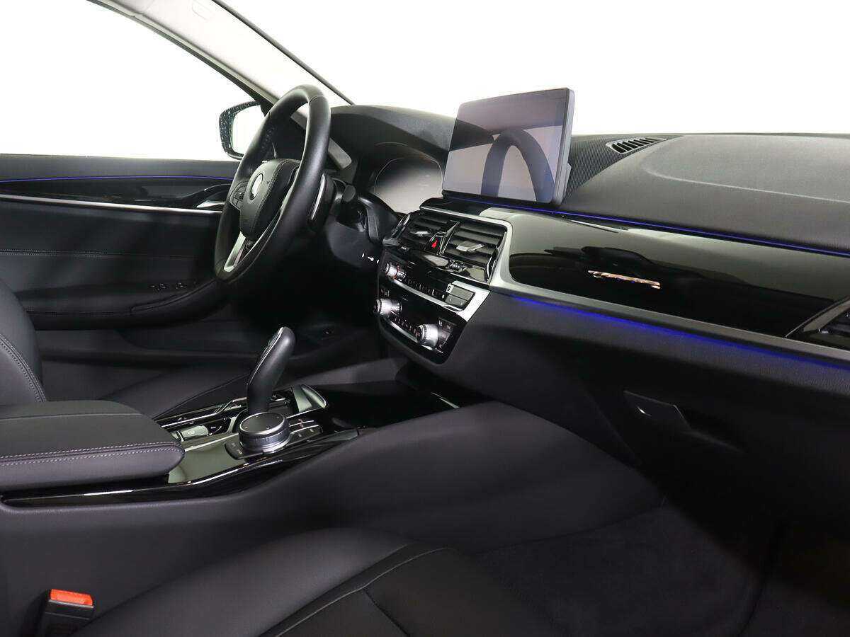 BMW 5 серии 520d xDrive, 2021 Фото №8