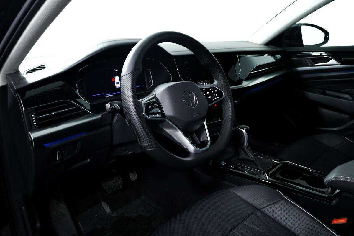 Volkswagen Passat (North America and China), 2023 Фото №13