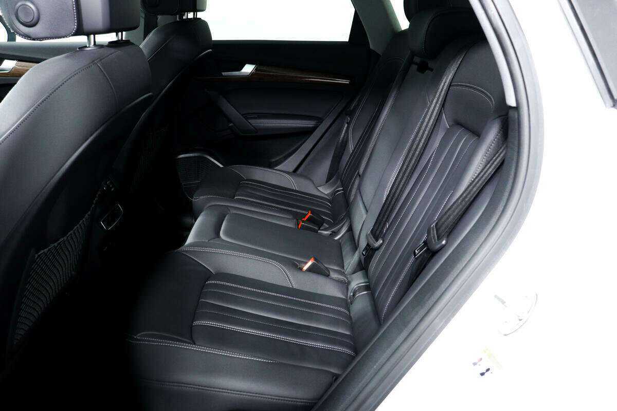 Audi Q5 45 TFSI, 2022 Фото №12