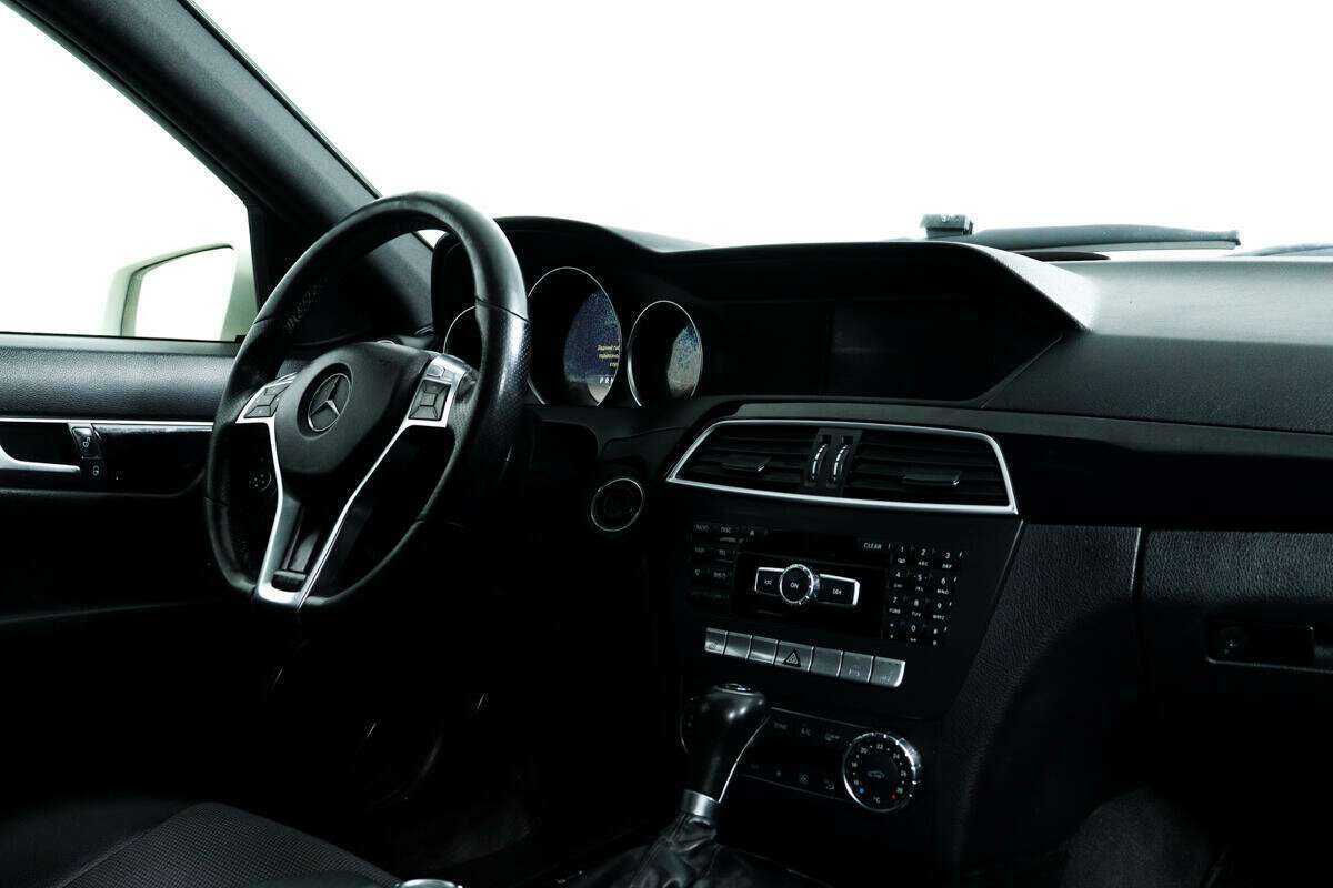 Mercedes-Benz C-Класс 180 BlueEFFICIENCY, 2011 Фото №9