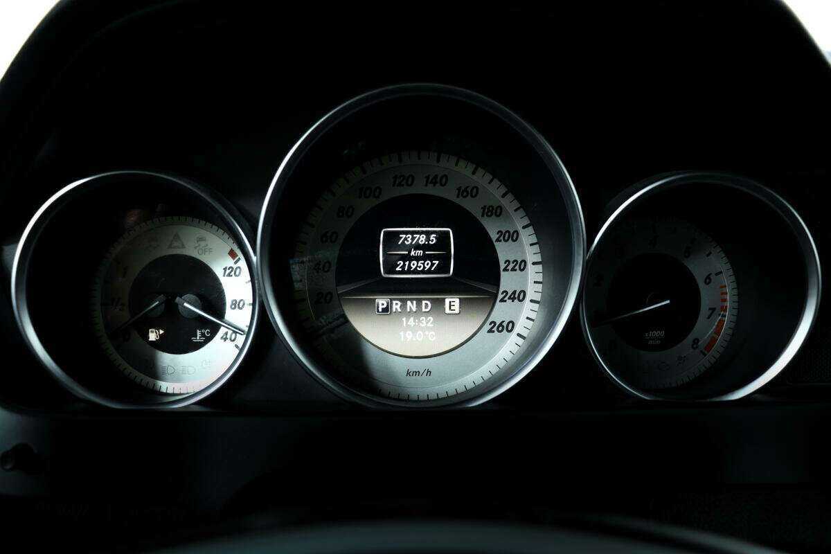 Mercedes-Benz C-Класс 180 BlueEFFICIENCY, 2011 Фото №10