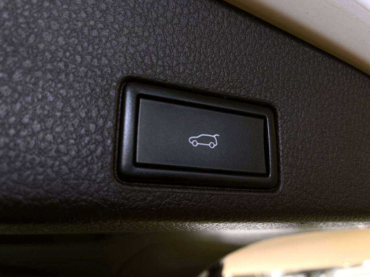 Volkswagen Touareg, 2015 Фото №12