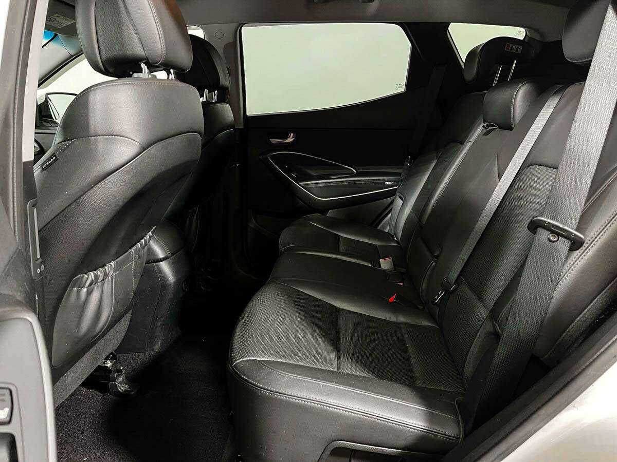 Hyundai Santa Fe, 2017 Фото №10