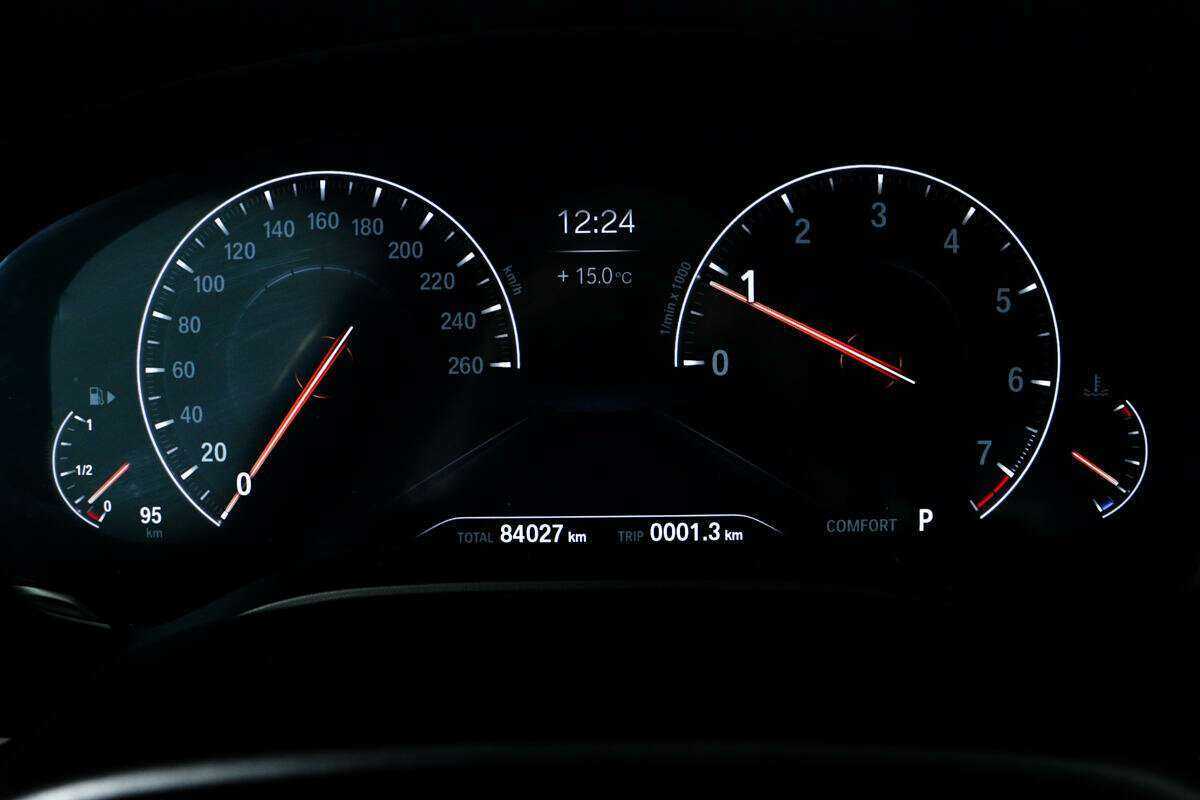 BMW 5 серии 530i xDrive, 2019 Фото №10