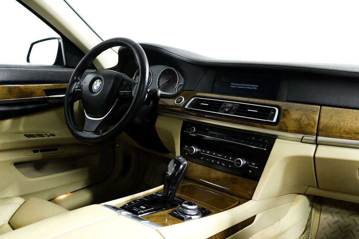 BMW 7 серии 750i xDrive, 2011 - 195 114 км. | Фото №8