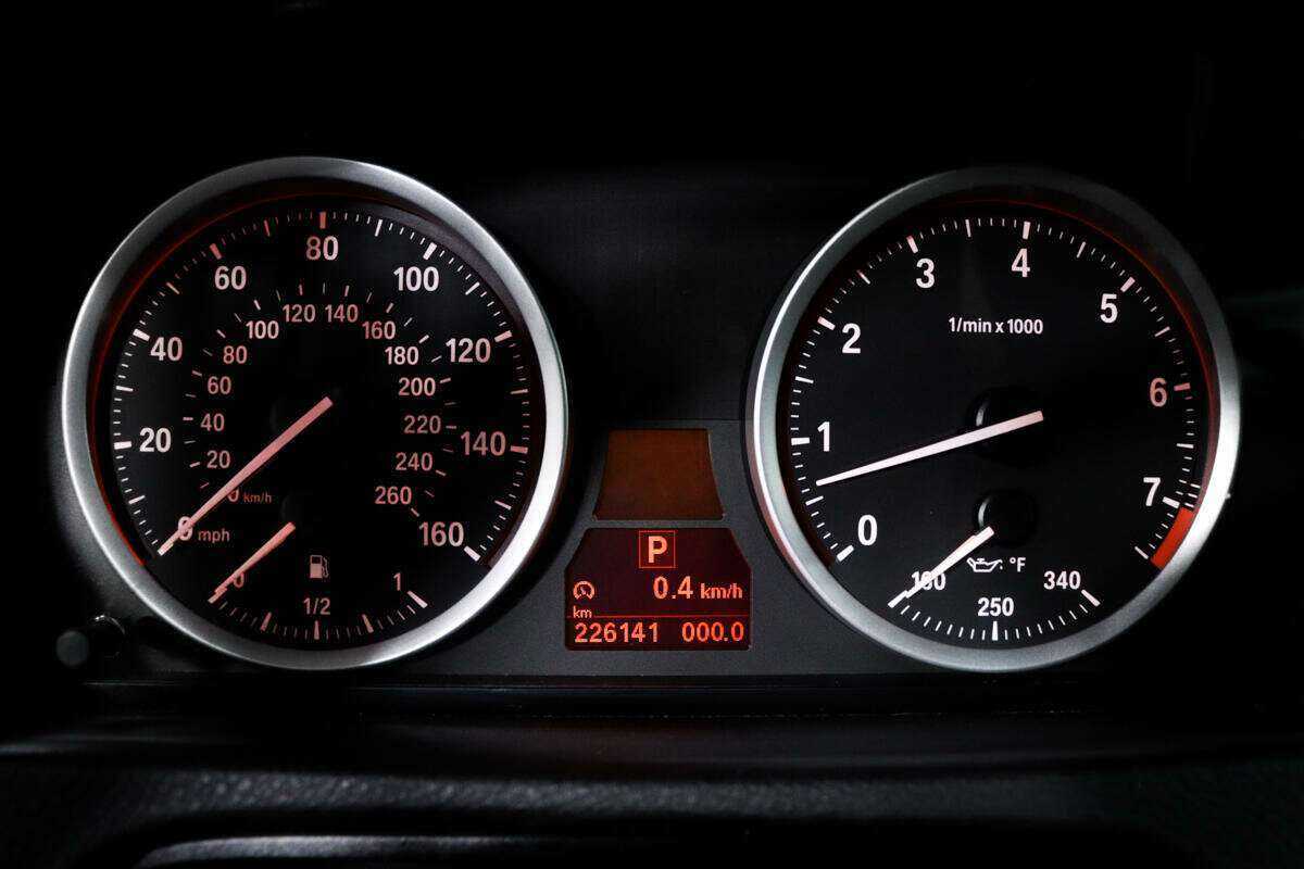 BMW X6 35i 6-speed, 2008 Фото №10