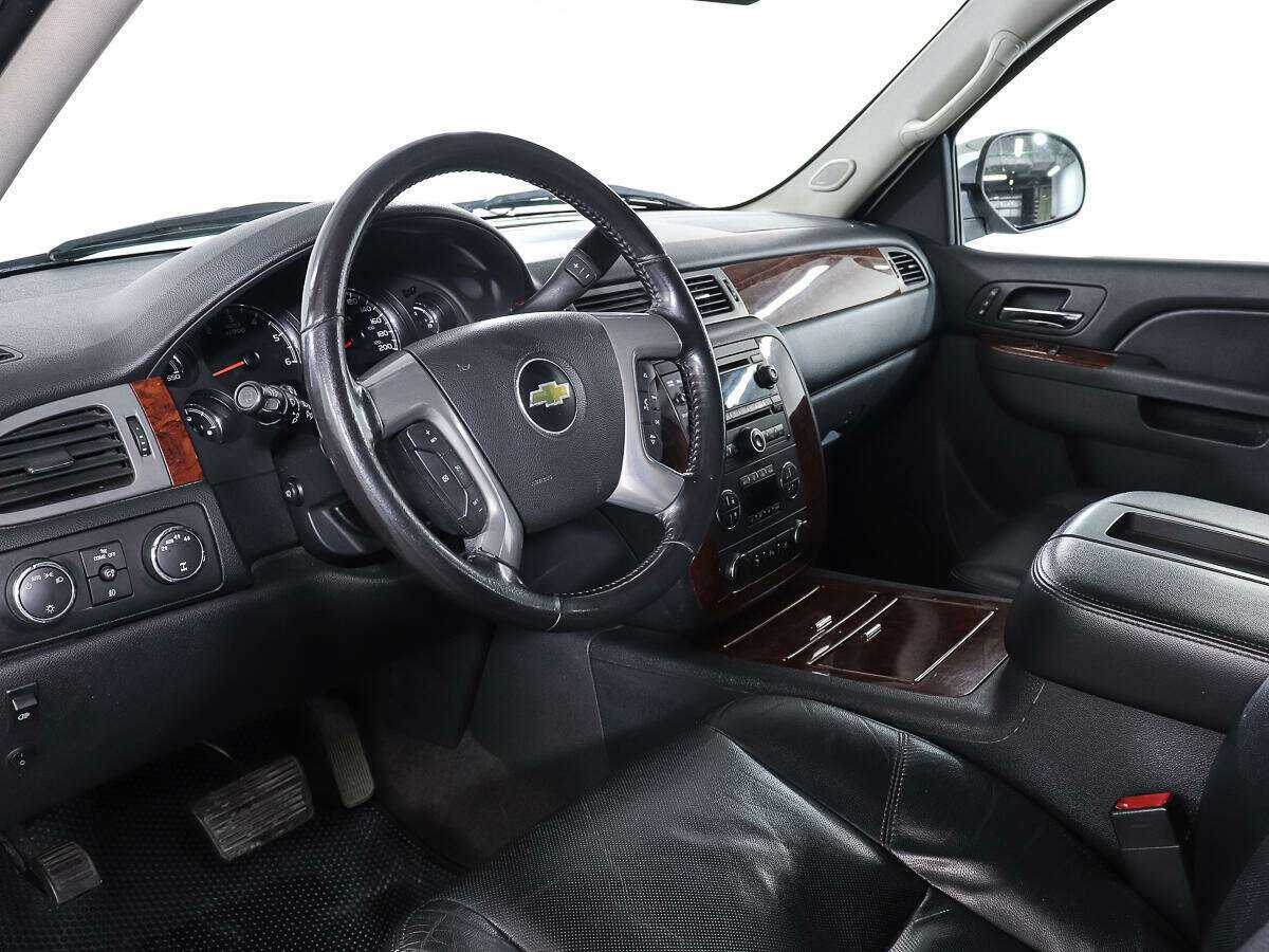 Chevrolet Tahoe 6AT, 2011 Фото №12