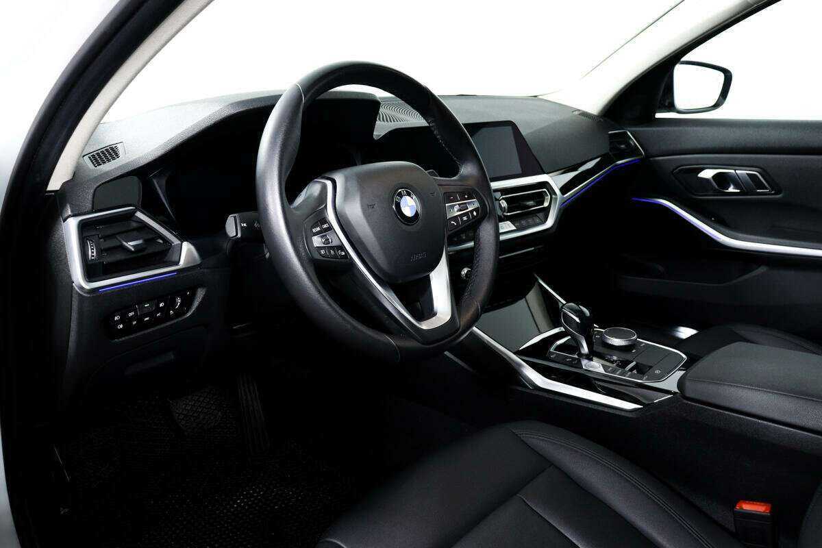 BMW 3 серии 320d, 2019 Фото №11