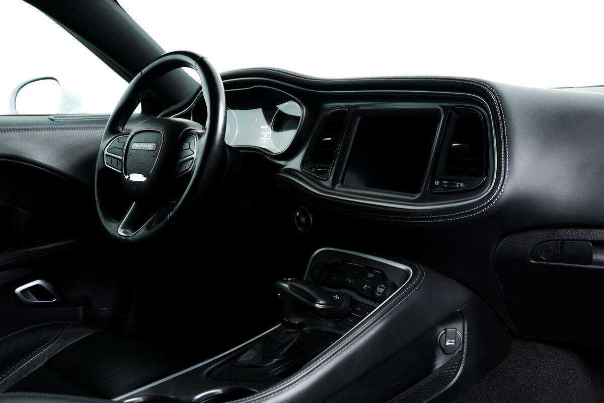 Dodge Challenger, 2020 Фото №8