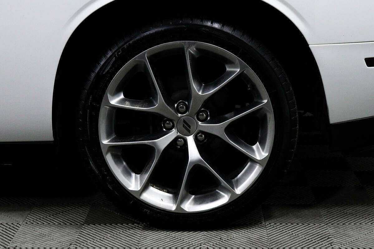 Dodge Challenger, 2020 Фото №13