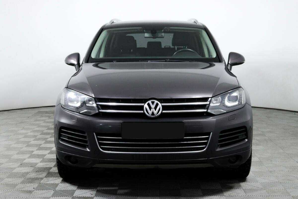 Volkswagen Touareg, 2011 - 237 452 км. | Фото №2