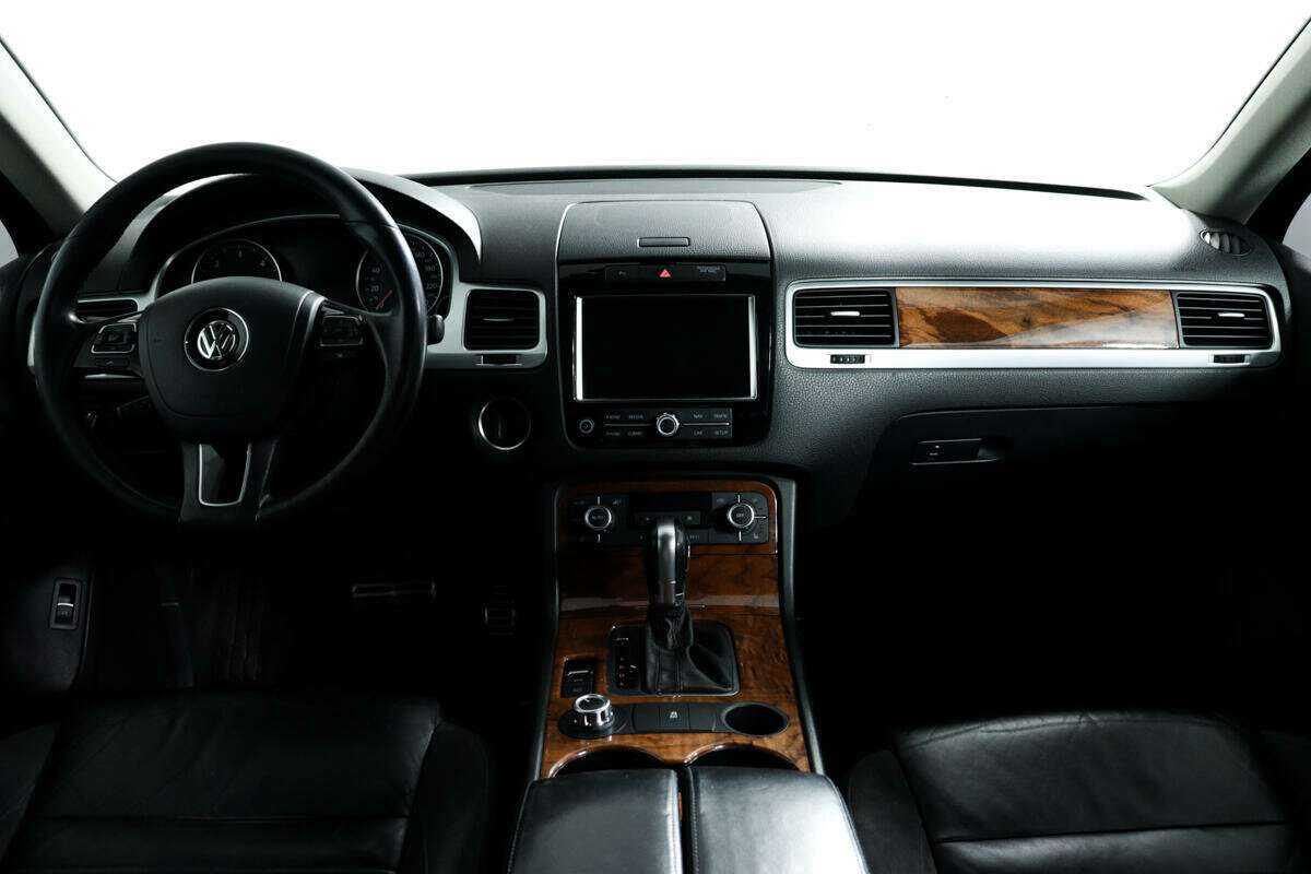 Volkswagen Touareg, 2011 Фото №11