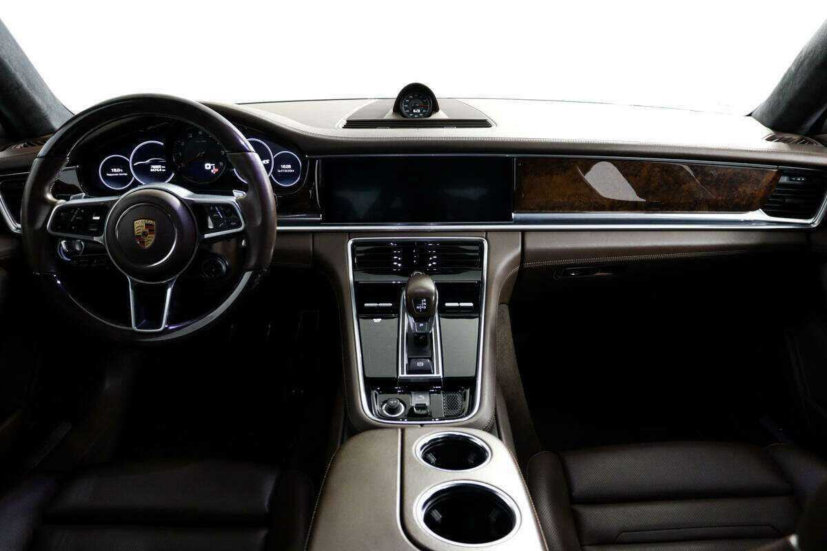 Porsche Panamera 4S, 2017 Фото №11