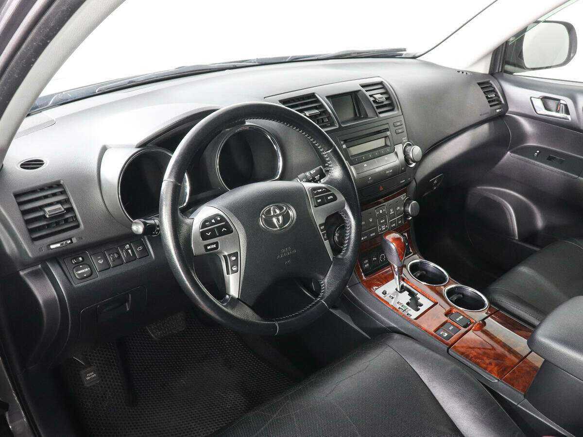 Toyota Highlander, 2011 Фото №7