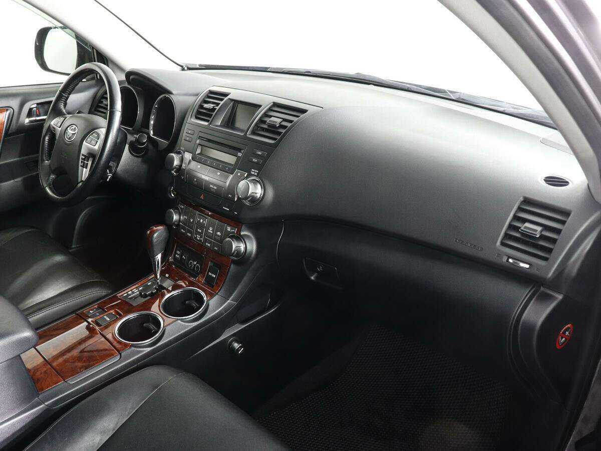 Toyota Highlander, 2011 Фото №8