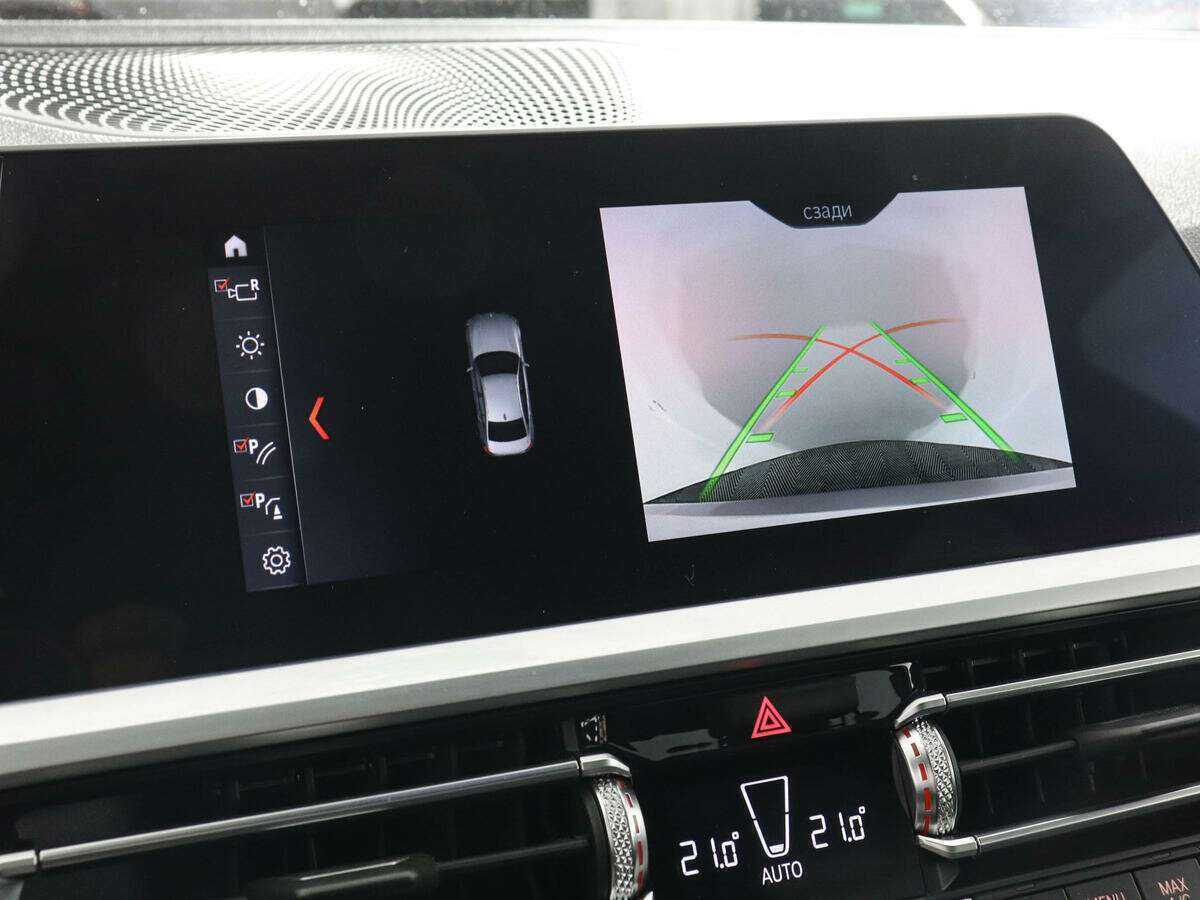 BMW 3 серии 320i xDrive, 2019 Фото №9