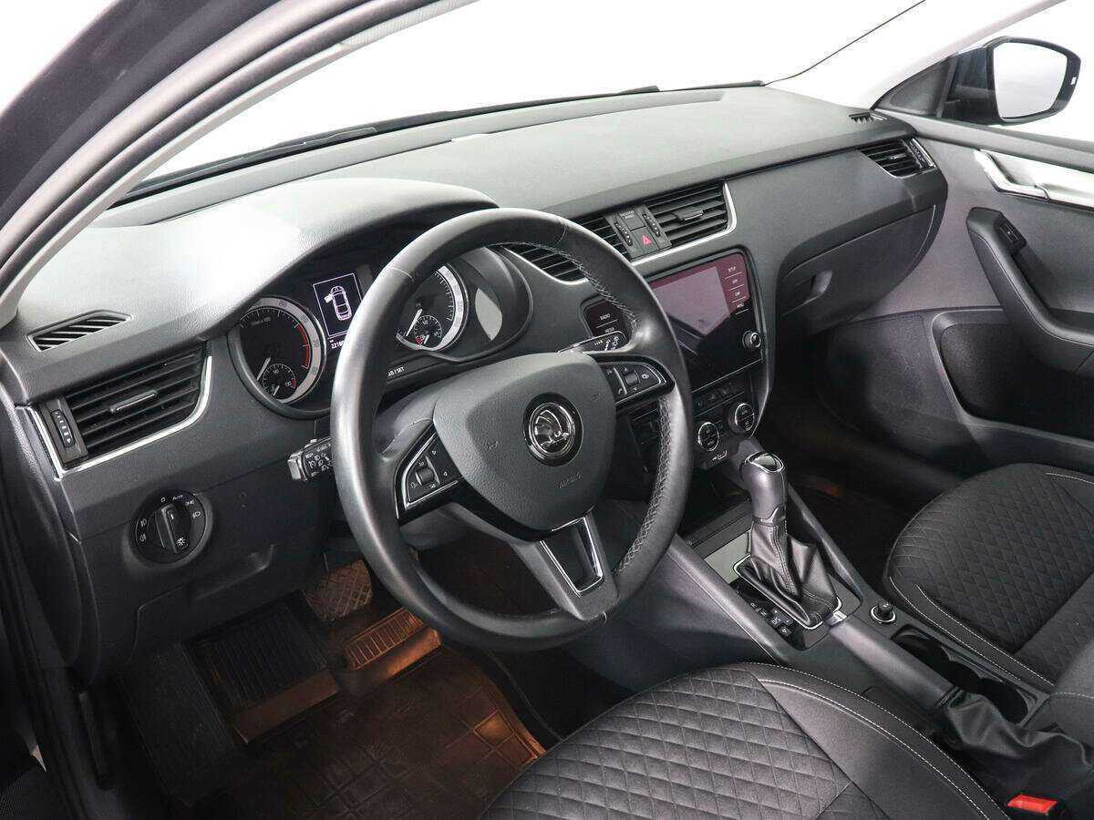 Skoda Octavia, 2018 Фото №9