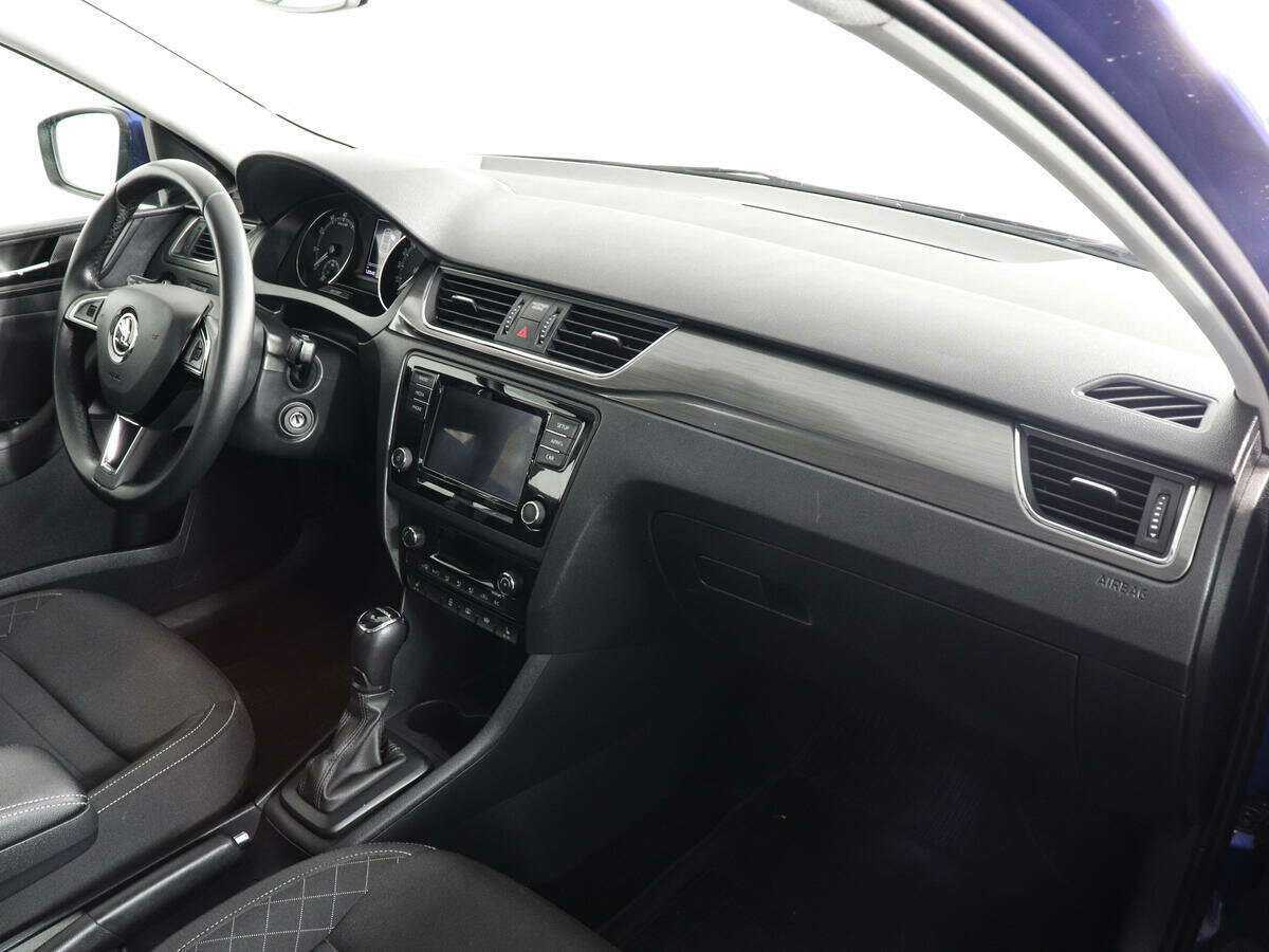 Skoda Rapid, 2018 Фото №10