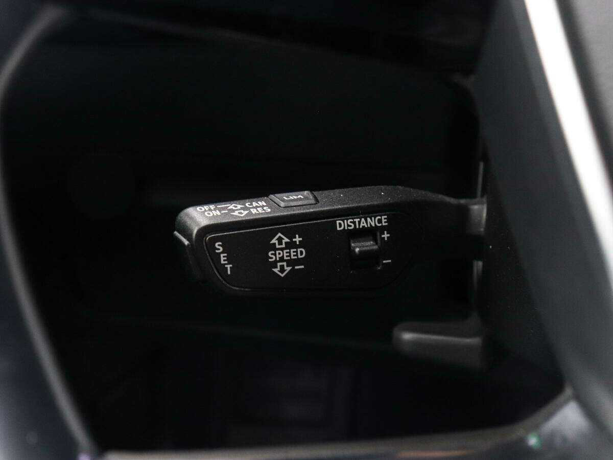 Audi e-tron 55, 2020 Фото №14