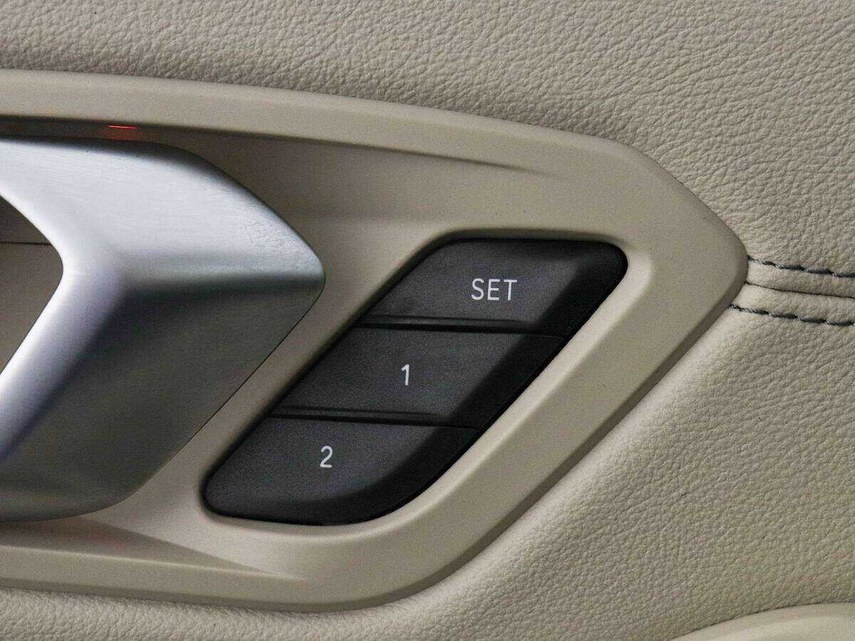 BMW 3 серии 320d xDrive, 2020 Фото №14