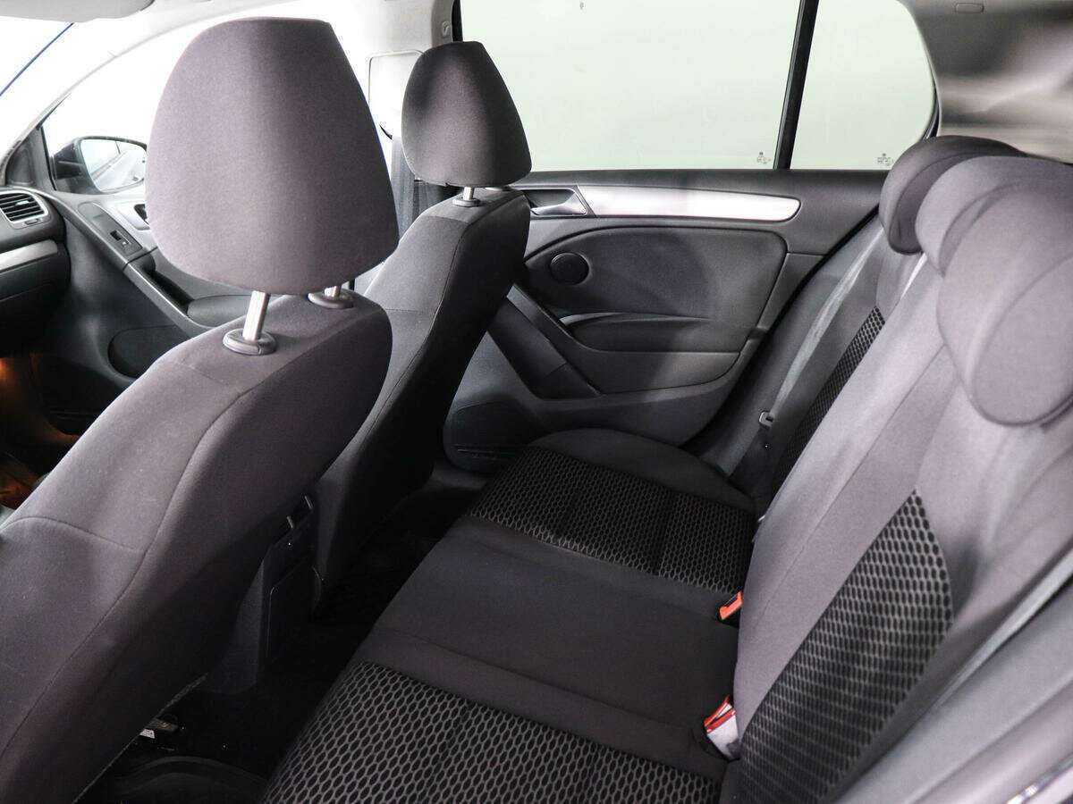 Volkswagen Golf, 2009 - 146 557 км. | Фото №8