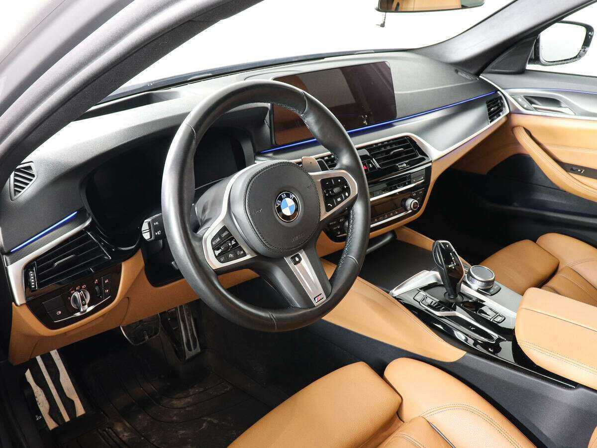 BMW 5 серии 530i xDrive, 2021 - 47 042 км. | Фото №8