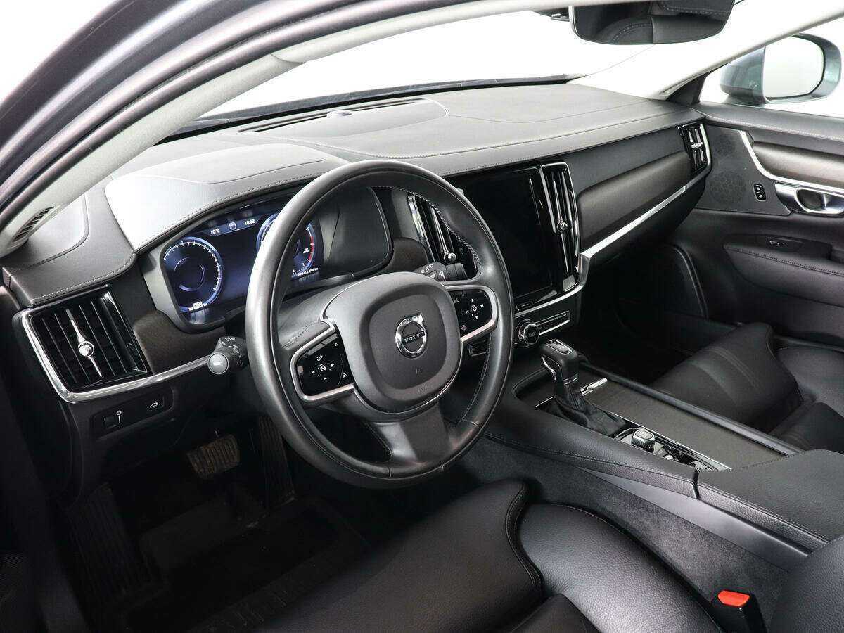 Volvo V90 Cross Country, 2019 - 73 677 км. | Фото №8