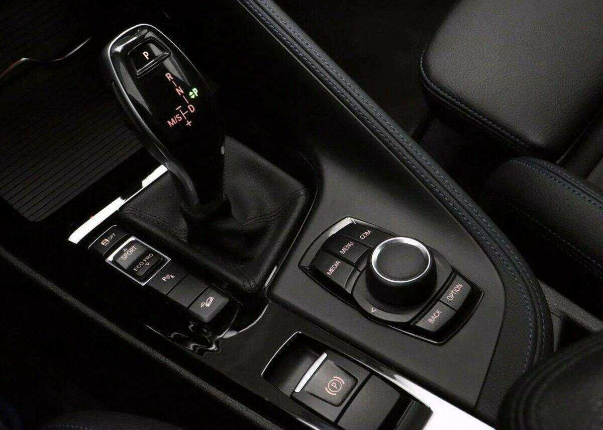 BMW X1 20i xDrive, 2019 Фото №12