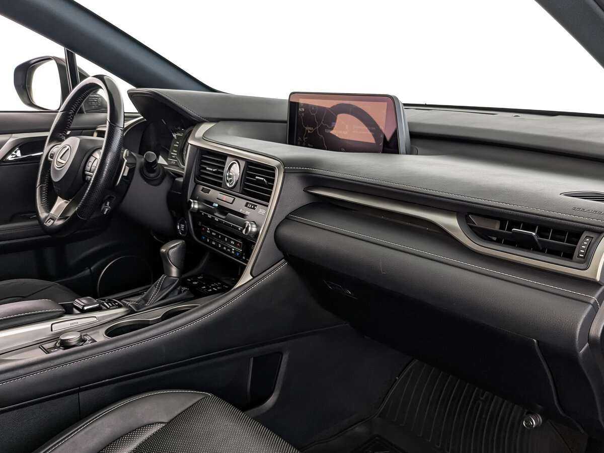 Lexus RX 200t, 2017 Фото №10