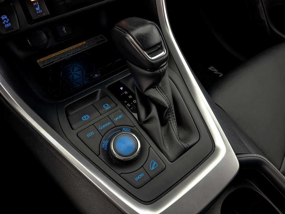 Toyota RAV4, 2022 Фото №26