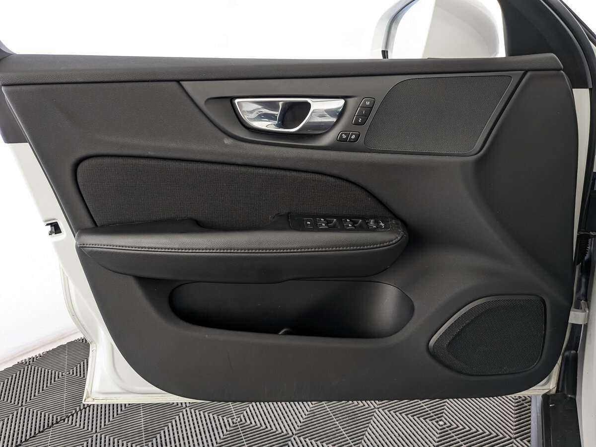 Volvo V60 Cross Country, 2021 Фото №14