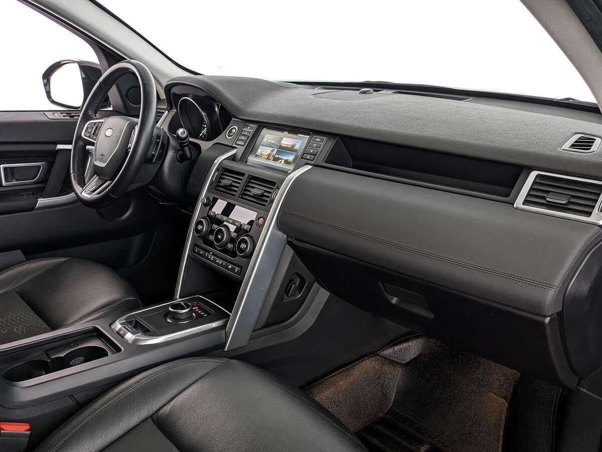 Land Rover Discovery Sport, 2017 Фото №13