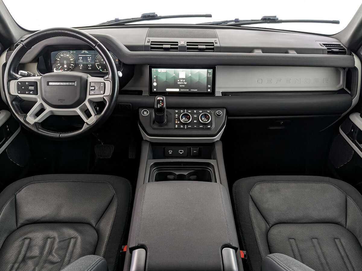 Land Rover Defender 110, 2020 Фото №9