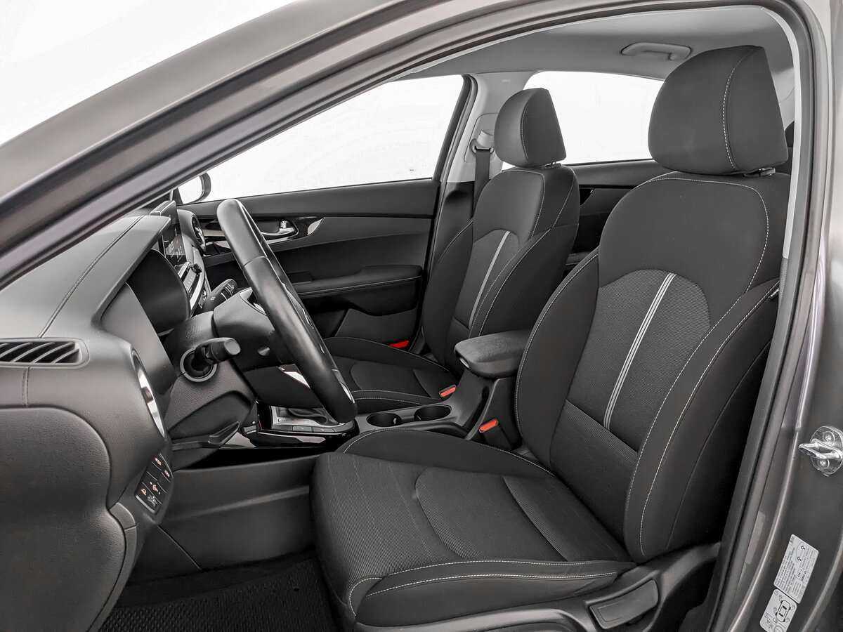 Kia Cerato, 2021 Фото №16