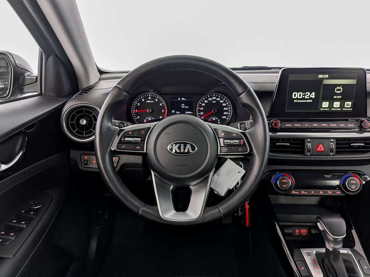 Kia Cerato, 2021 Фото №17