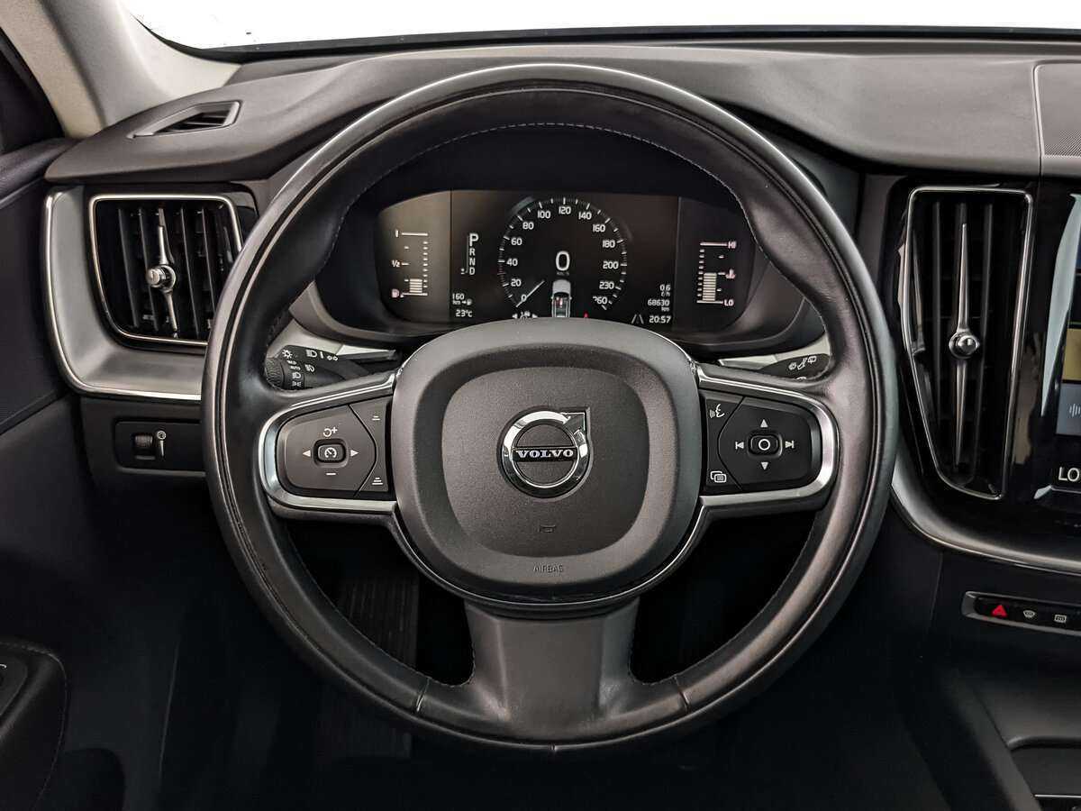 Volvo XC60, 2019 Фото №18