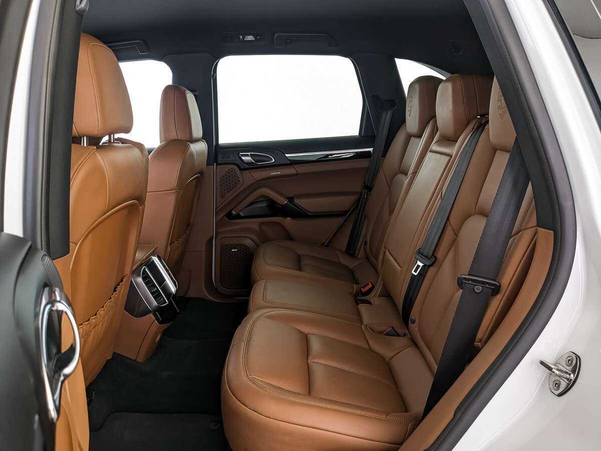 Porsche Cayenne, 2016 Фото №13