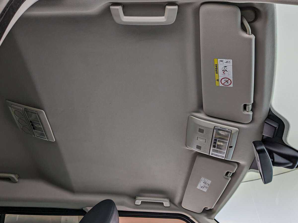 Land Rover Discovery, 2015 Фото №15