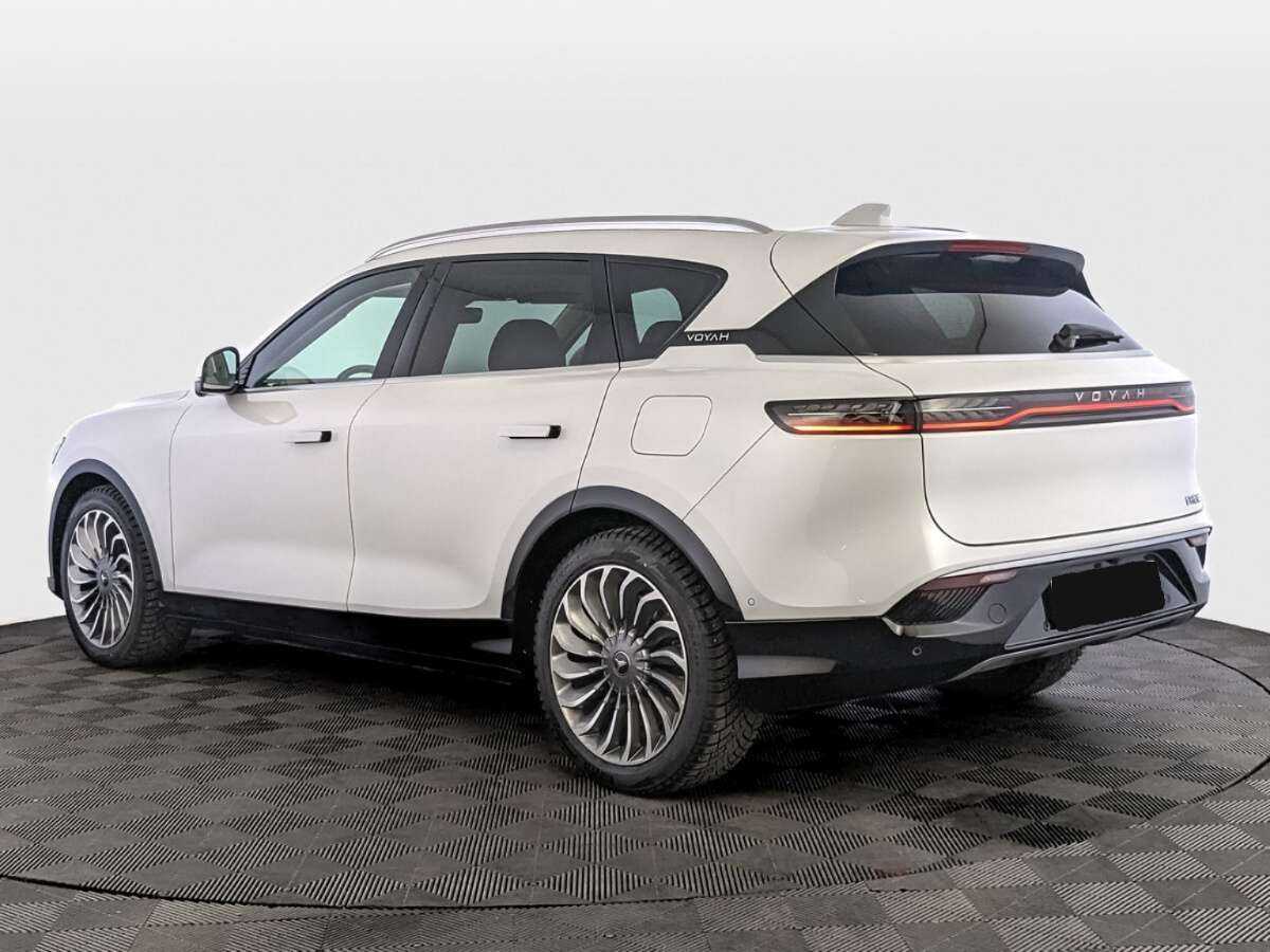 Voyah Free EVR, 2023 - 10 569 км. | Фото №5