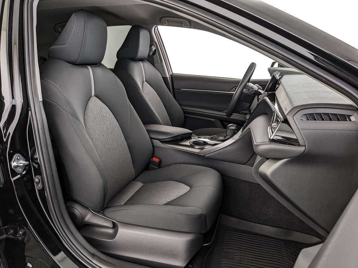 Toyota Camry, 2021 Фото №21