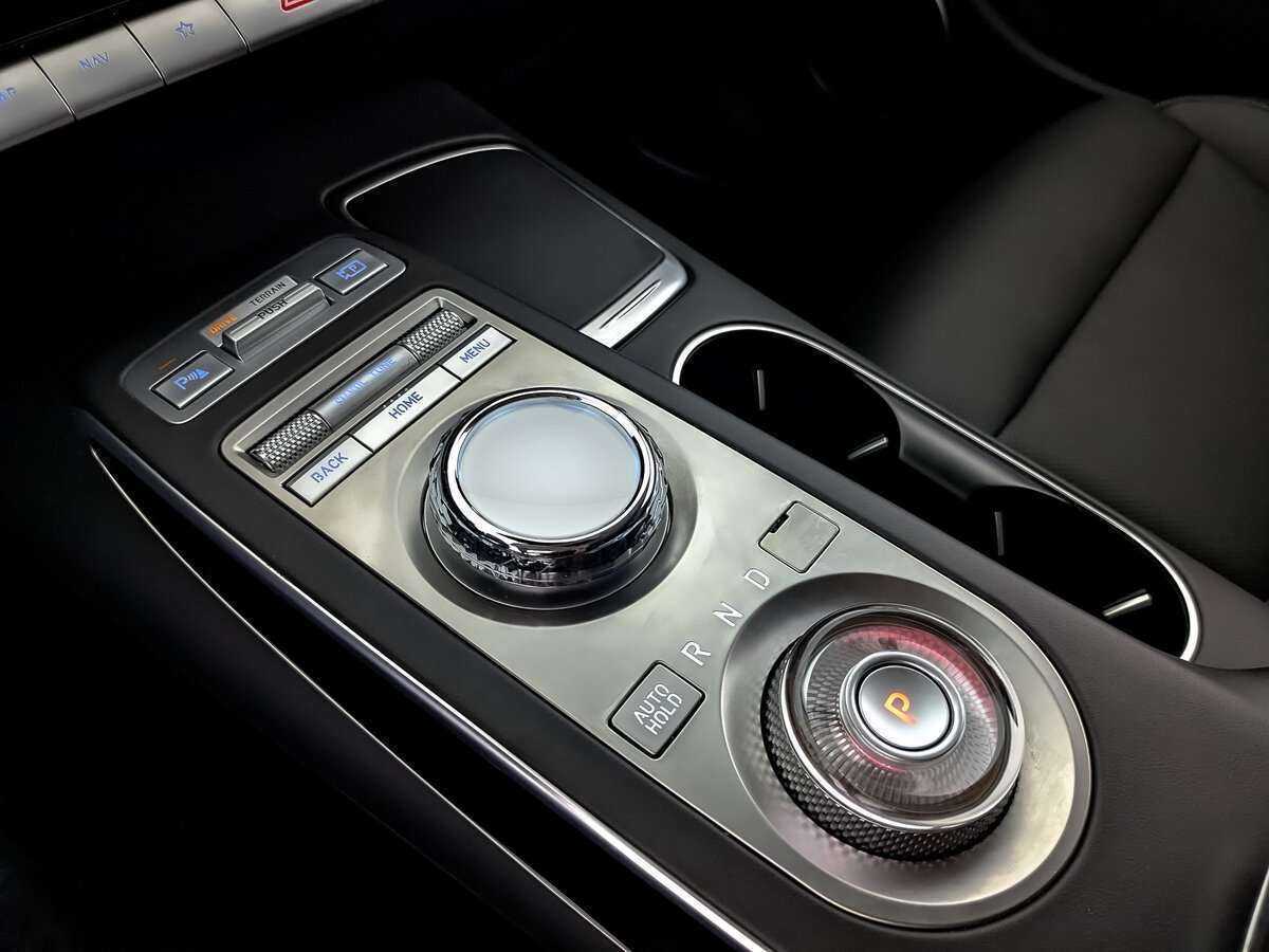 Genesis GV70, 2021 Фото №22