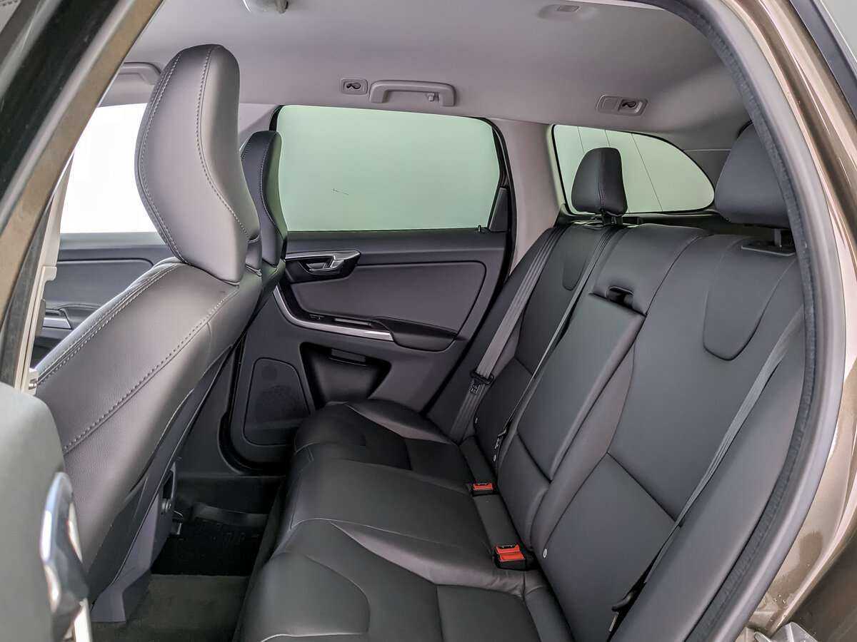 Volvo XC60, 2015 Фото №12