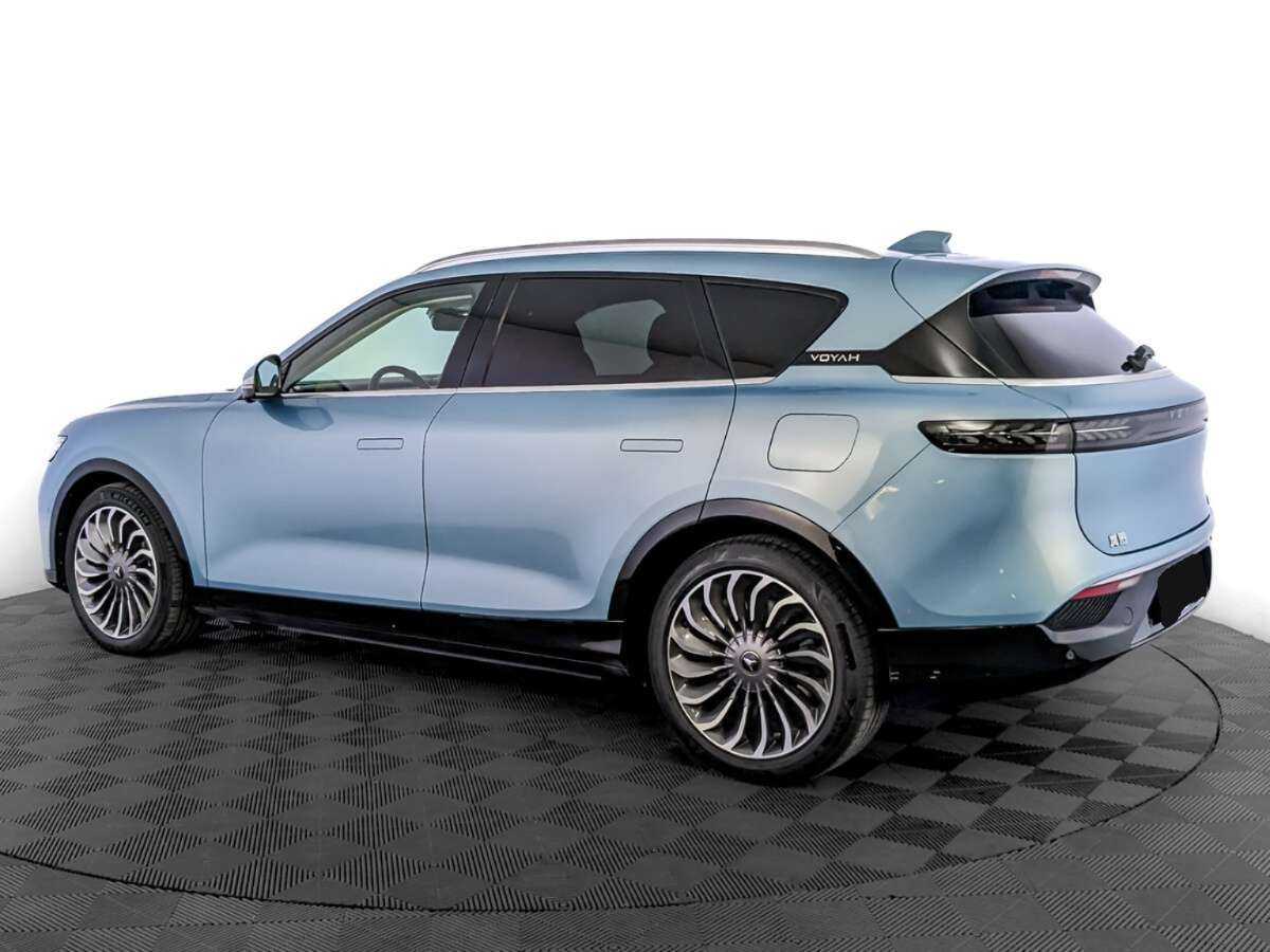 Voyah Free EVR, 2022 - 36 845 км. | Фото №7