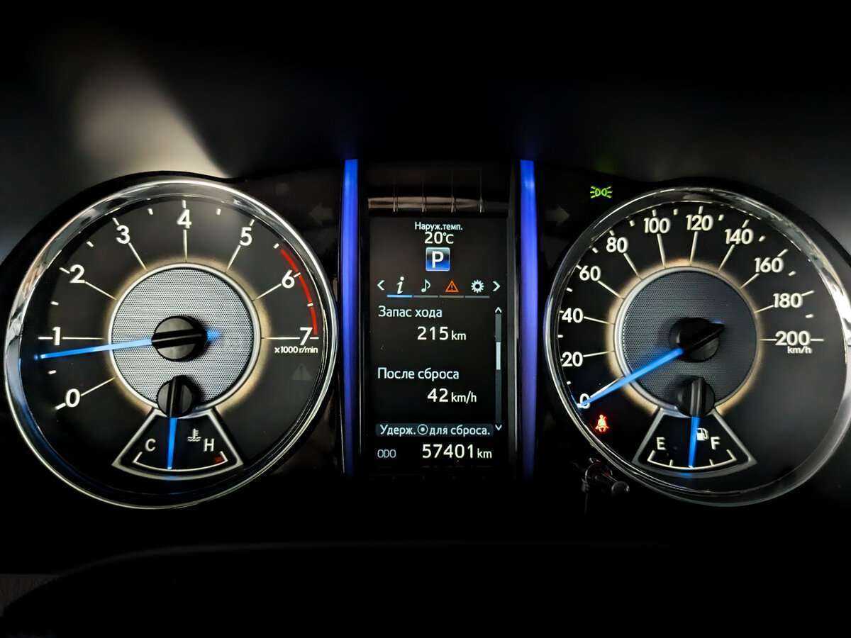 Toyota Fortuner, 2018 Фото №11