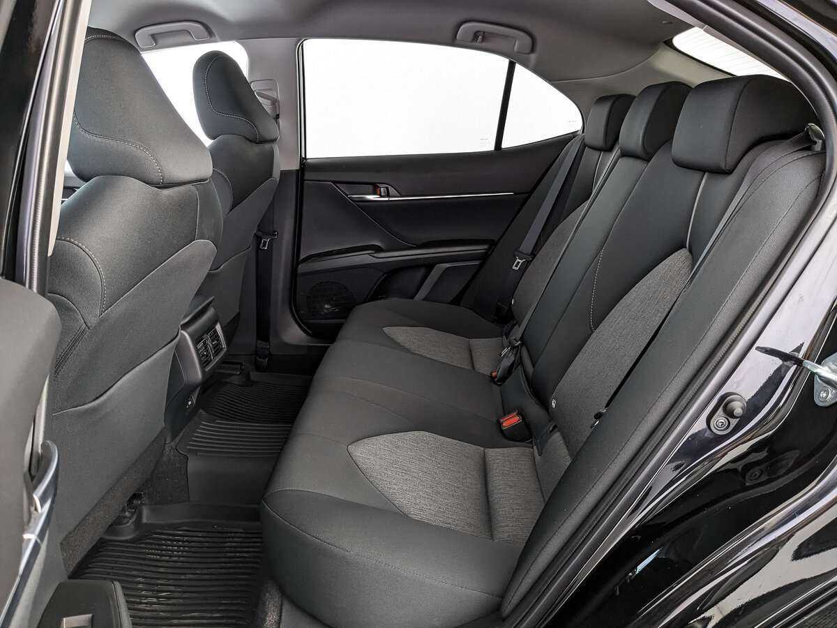 Toyota Camry, 2021 Фото №14