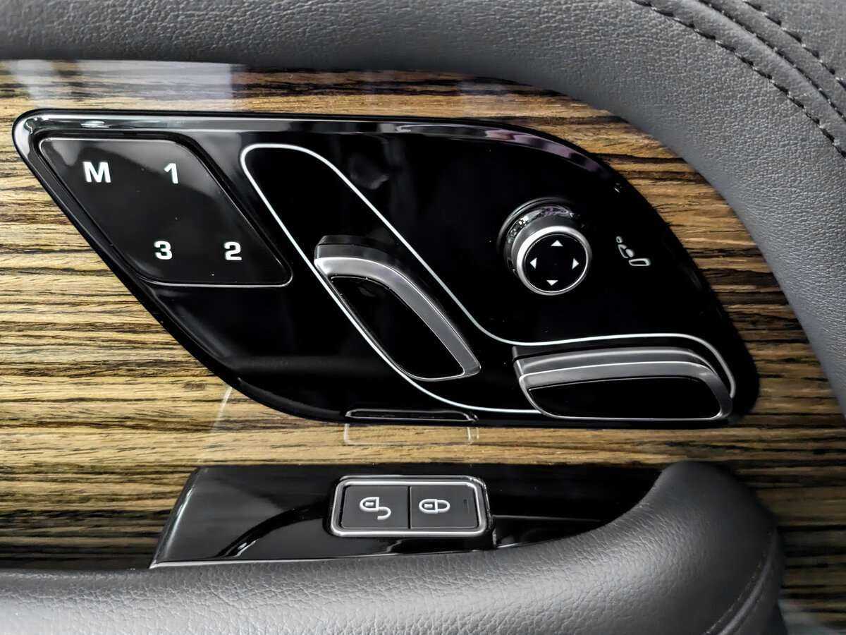 Land Rover Range Rover, 2018 Фото №16